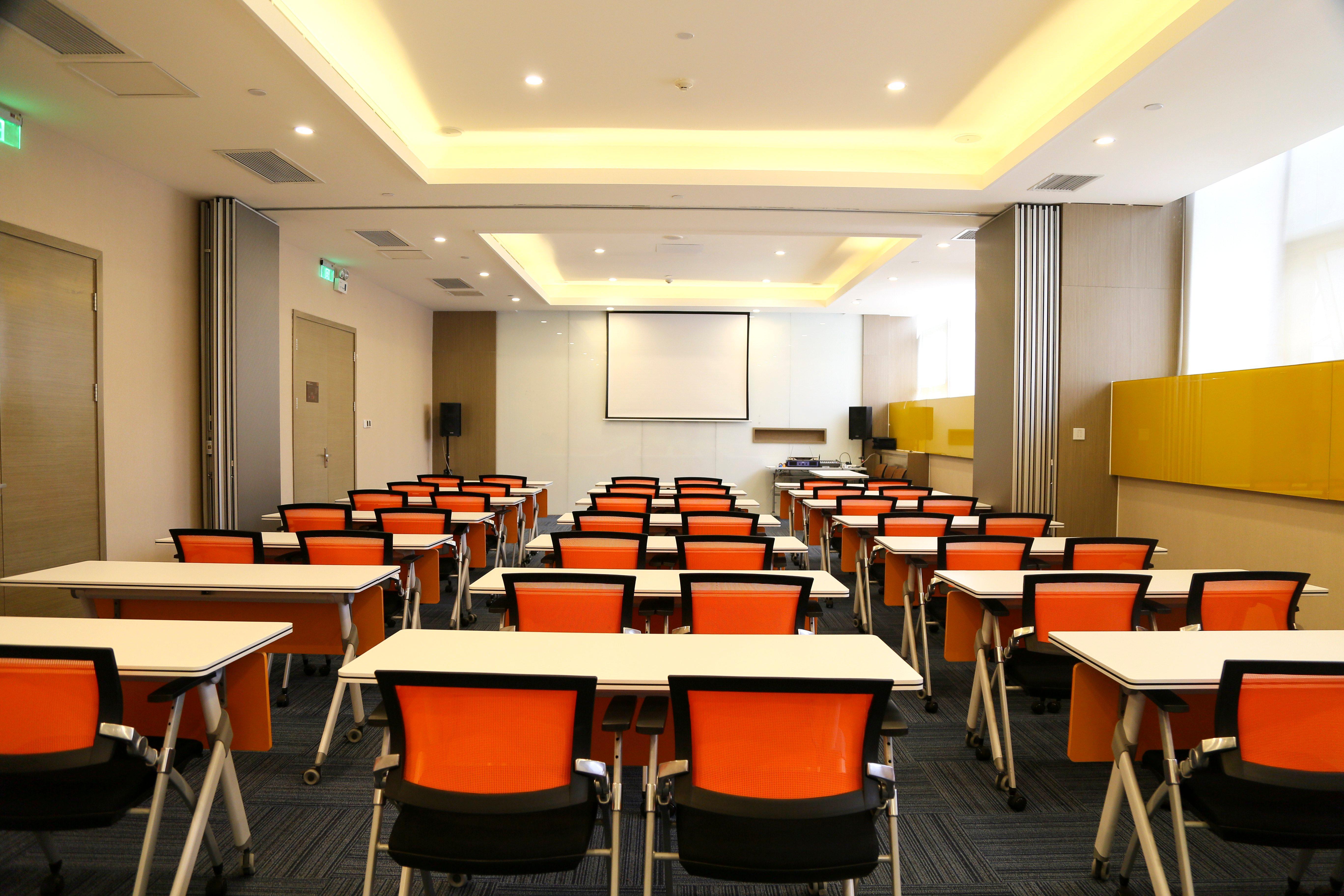 Holiday Inn Express Chengdu Jinniu By Ihg ภายนอก รูปภาพ